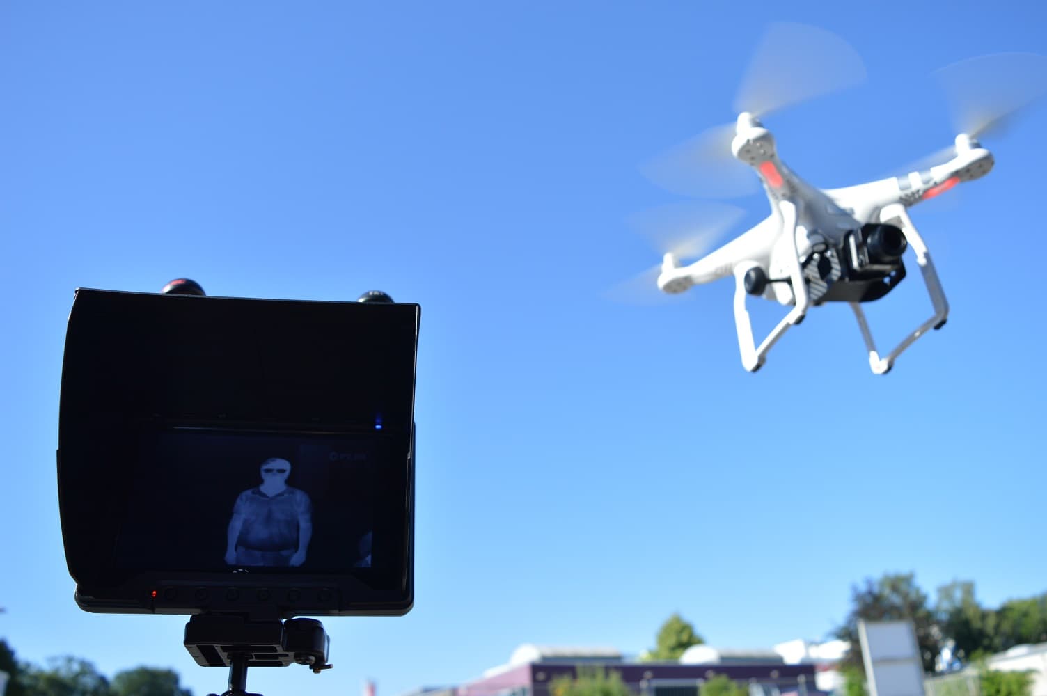 Drohne mit Wärmebildkamera